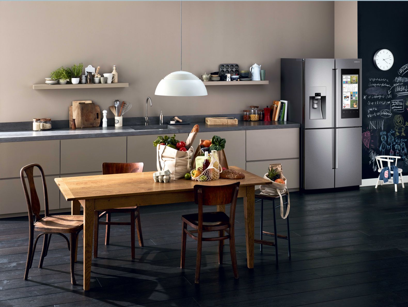 Ambientata-Family-Hub.jpg