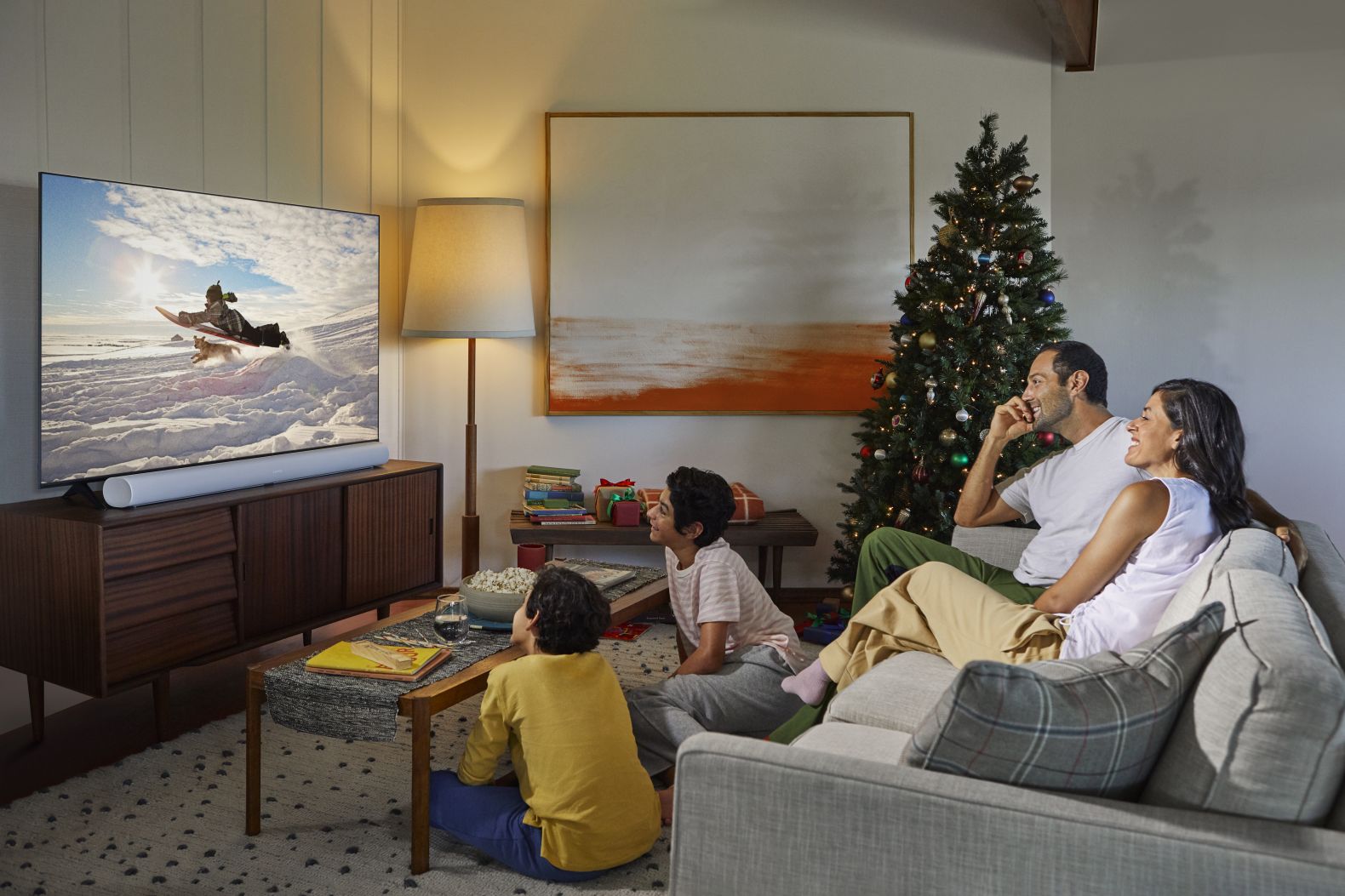 Arc_Lifestyle_White_Living_Room_03.jpg