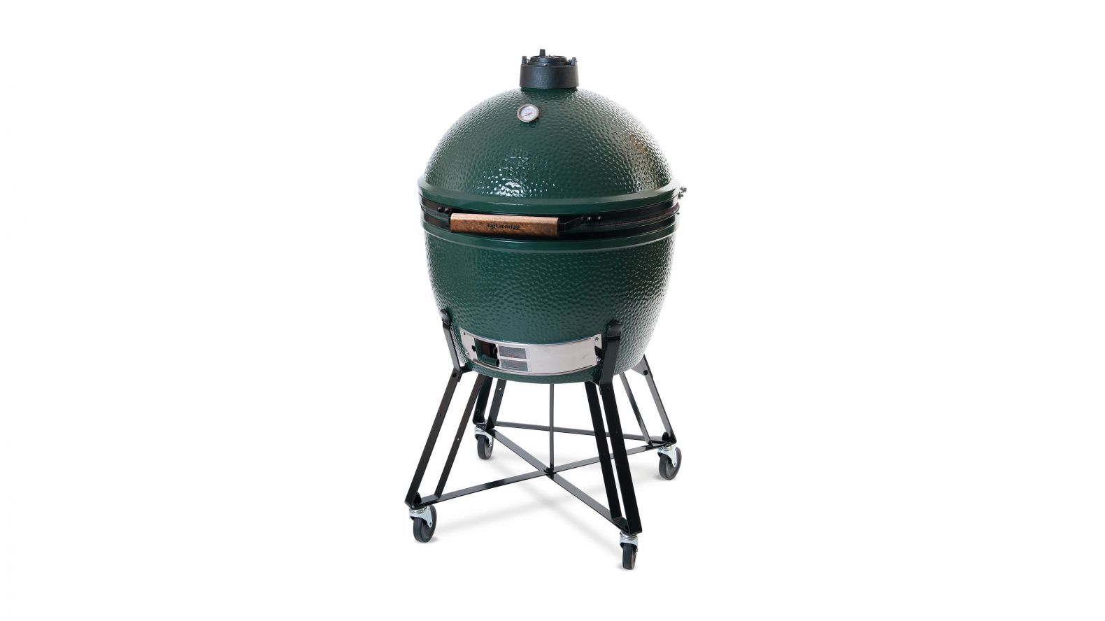 Big Green Egg Grill auf weissem Hintergrund